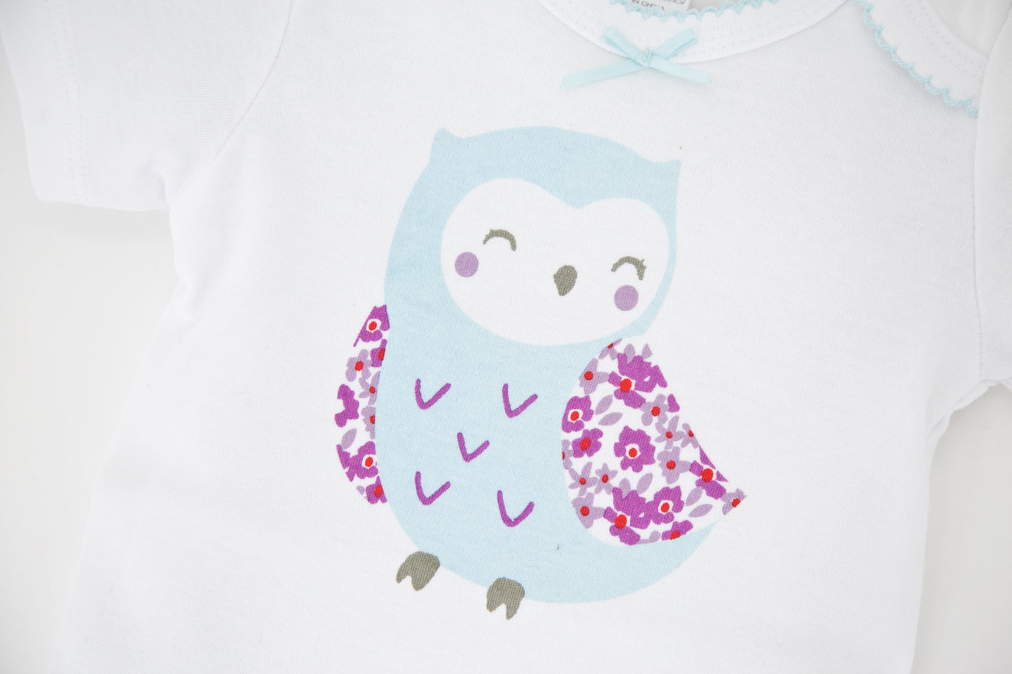 Baby Body Shortsleeve OWLY Design at Titchytastic.com
